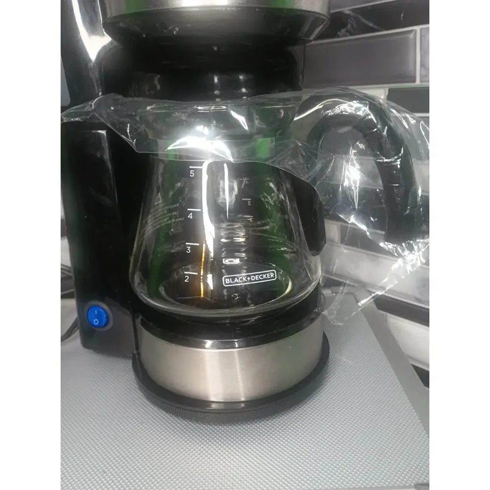 BLACK+DECKER 4-in-1 5-Cup Coffee Station Coffeemaker Black Stainless w/ New Mug